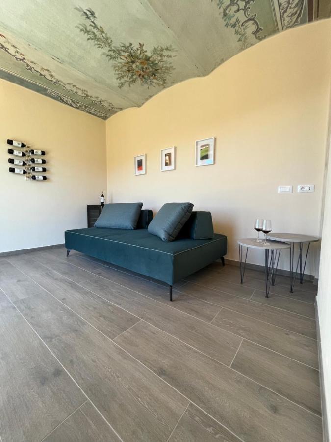 Le Cornici - Cascina Di Charme Otel Diano dʼAlba Dış mekan fotoğraf